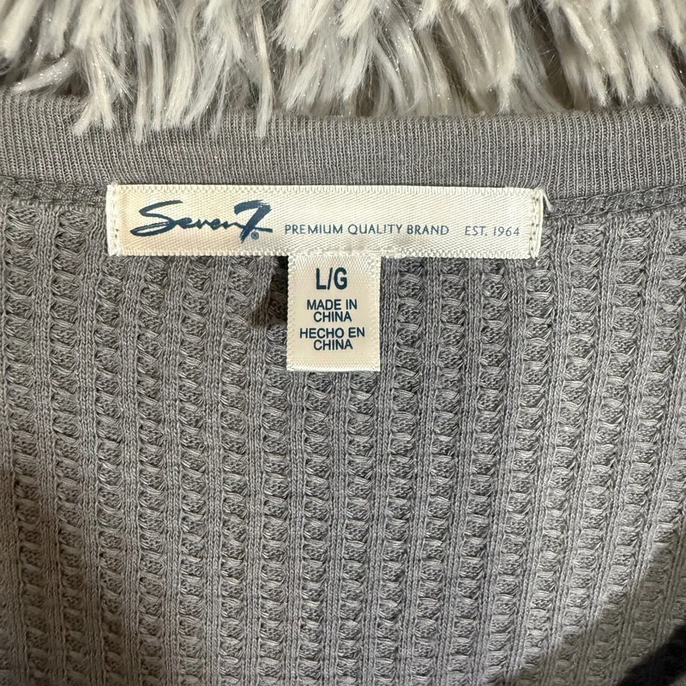 Seven7 Premium Quality Brand Gray Long Sleeve Henley Waffle Knit Top L/G - Picture 2 of 2